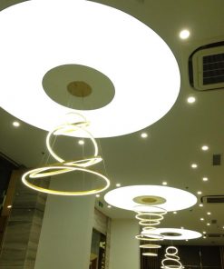 mẫu trần trắng xuyên sáng 12