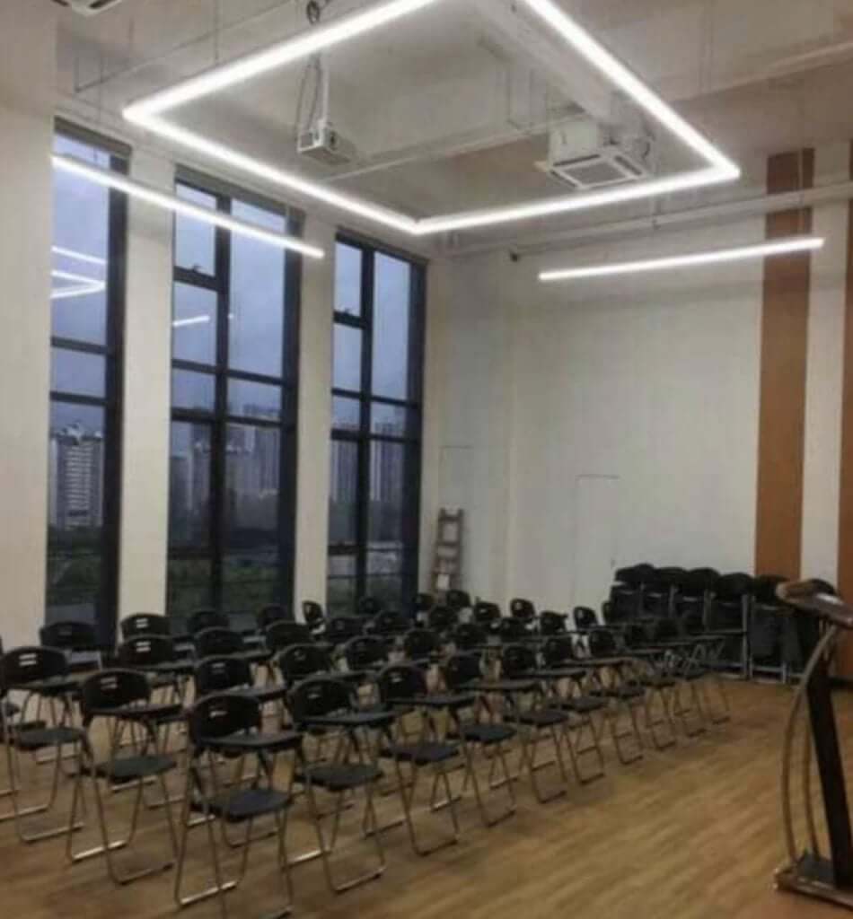 TRẦN XUYÊN SÁNG DHOME VIỆT NAM
